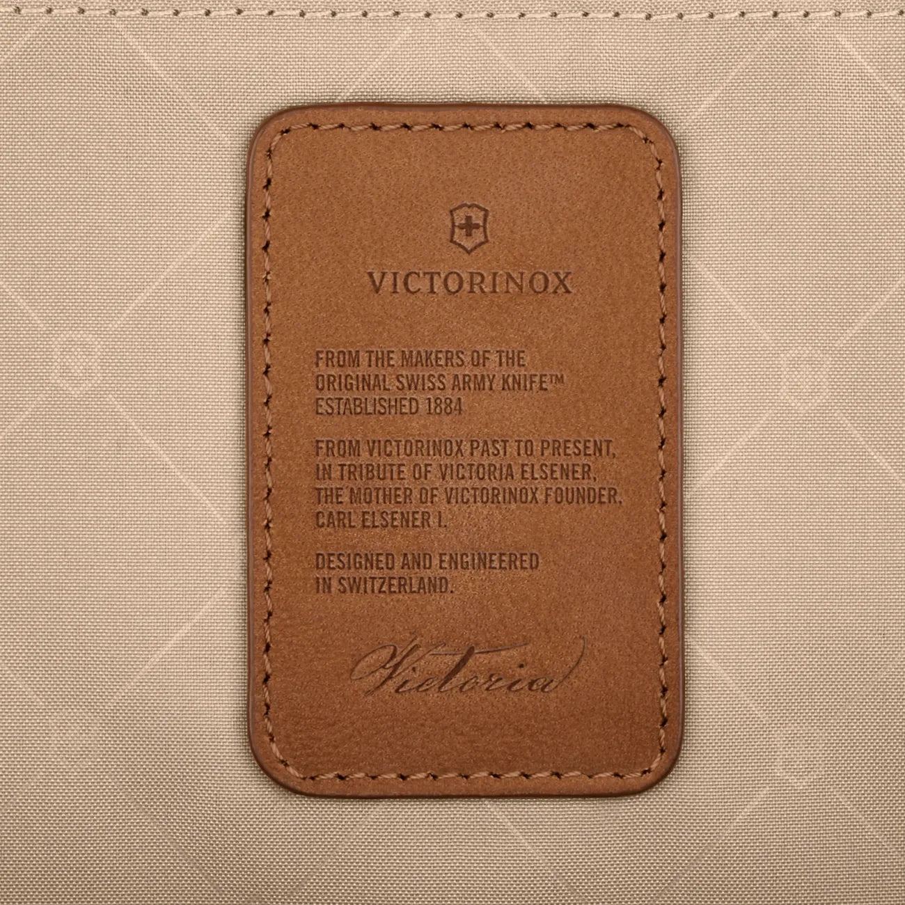 Victoria Signature Tote