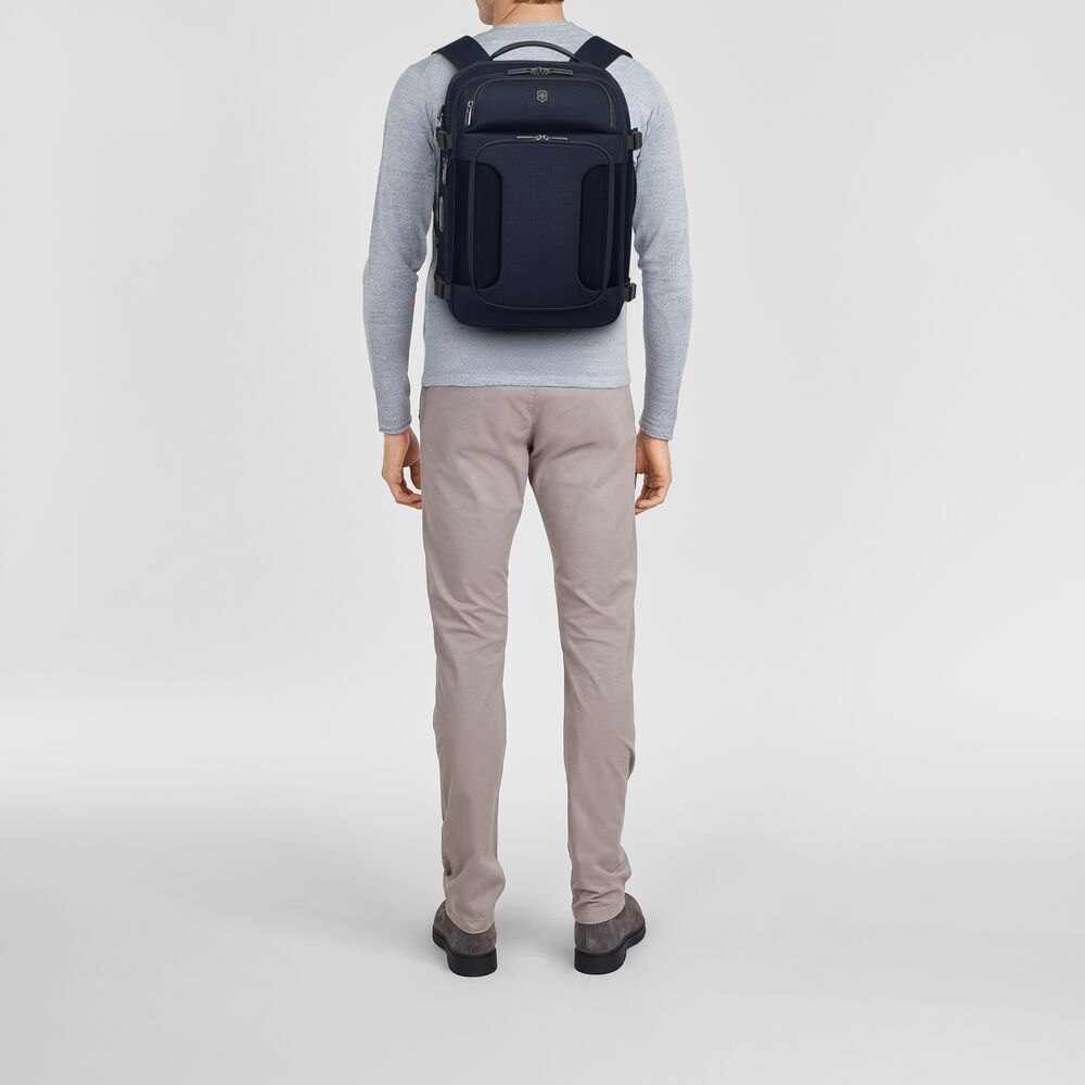 Werks Traveler 7.0 Boarding Bag