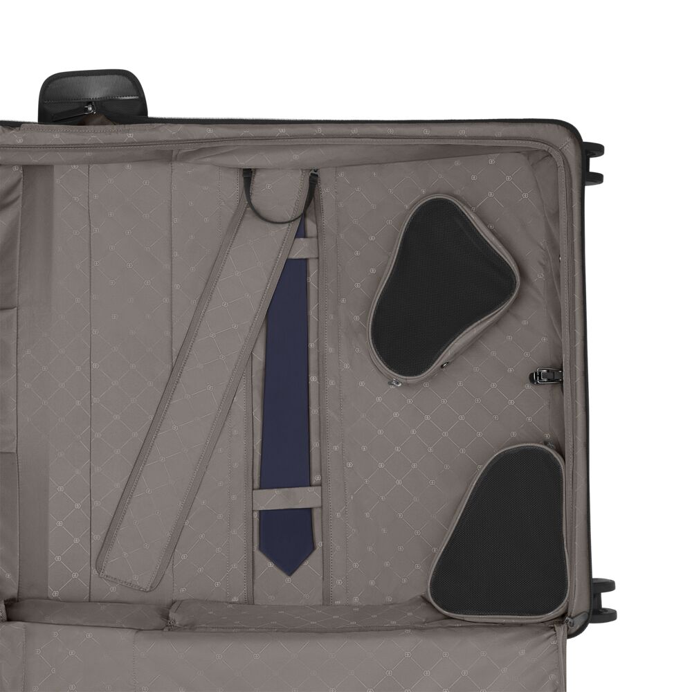 Werks Traveler 7.0 Wheeled Garment Bag