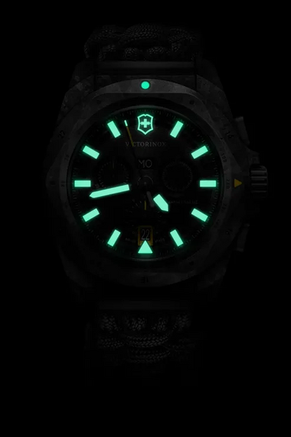 Victorinox I.N.O.X. Chrono in dark